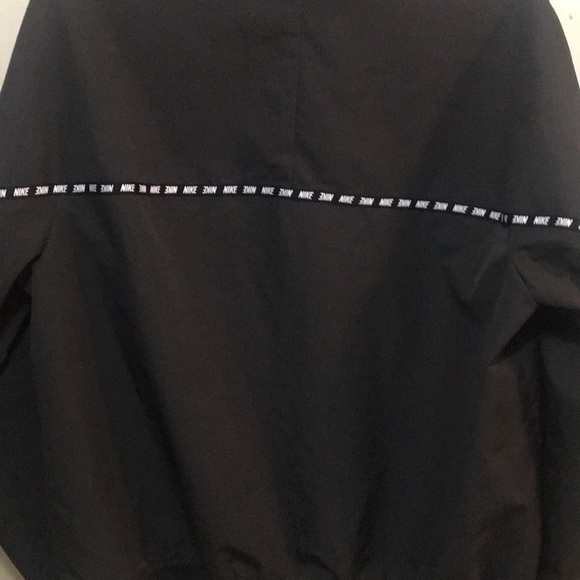 Nike Women Jacket - Picture 4 of 4